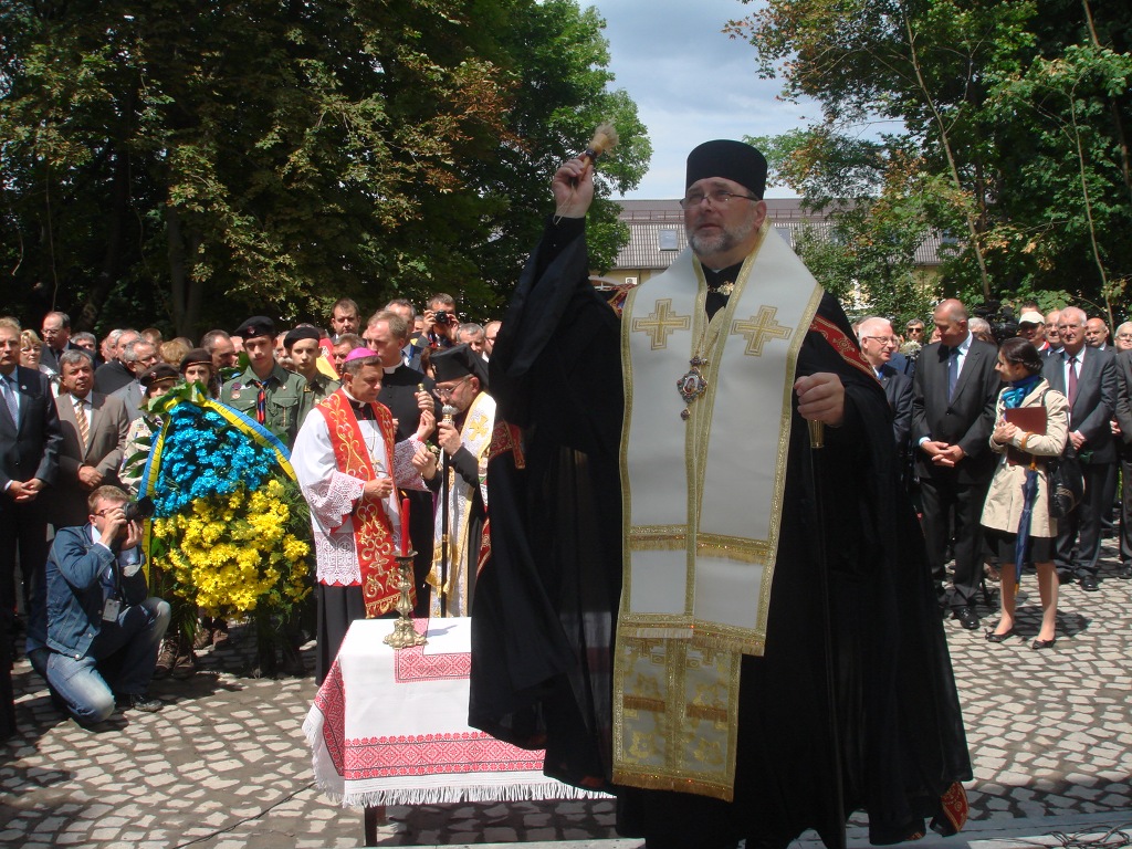 Odsloniecie Pomnika na Wzgorzach Wuleckich18.JPG